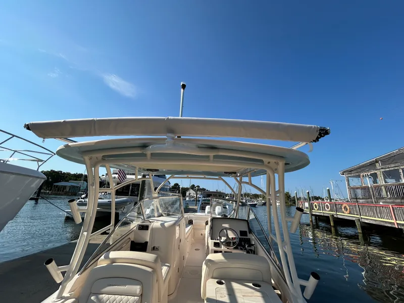 Slide: The Image of Grady-White Freedom 275 2026 - 10