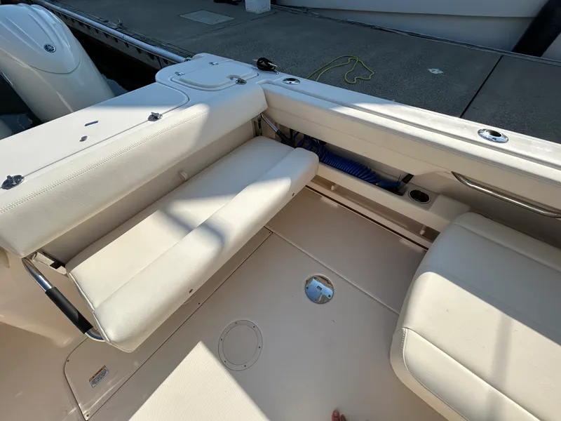 Slide: The Image of Grady-White Freedom 275 2026 - 8