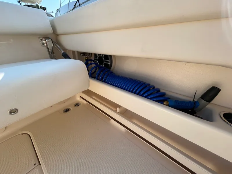 Slide: The Image of Grady-White Freedom 275 2026 - 9