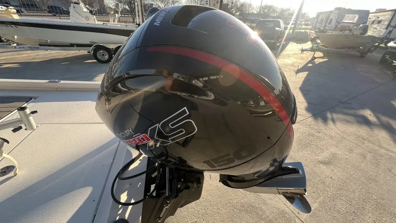 Slide: The Image of 2022 Vexus AVX2180CC boat with Mercury Pro XS 150 outboard motor. - 10