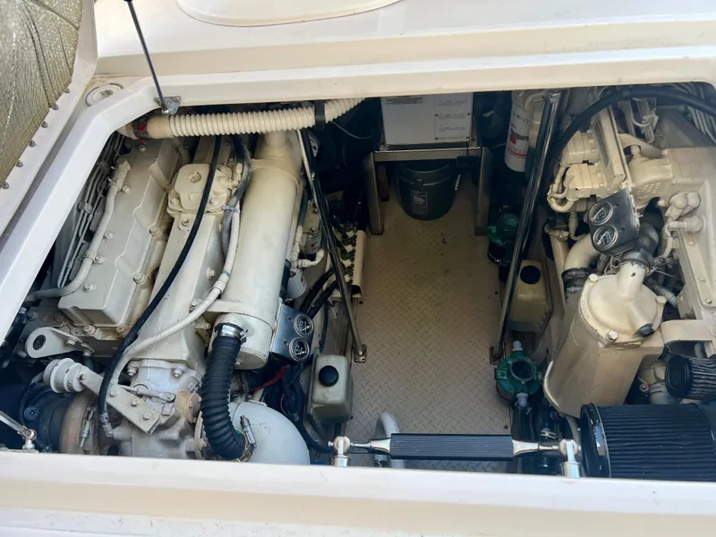 Slide: The Image of Engine compartment of a 2004 Sea Ray 46 Sundancer yacht. - 5