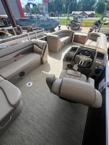 Slide: The Image of Bennington 22 SL 2023 - 5