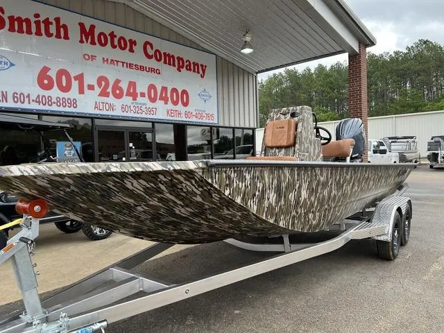 Slide: The Image of Avid 20 Rogue 2026 - 3