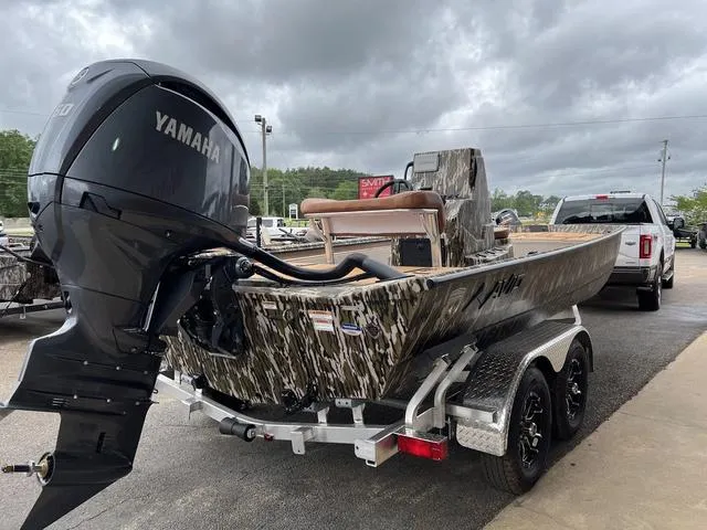 Slide: The Image of Avid 20 Rogue 2026 - 5