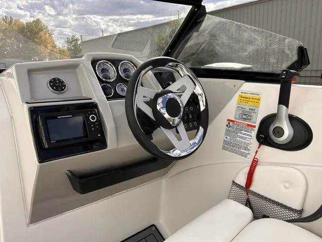 Slide: The Image of Starcraft SVX 230 OB 2024 - 11