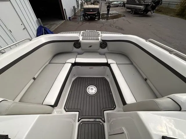 Slide: The Image of Starcraft SVX 230 OB 2024 - 18