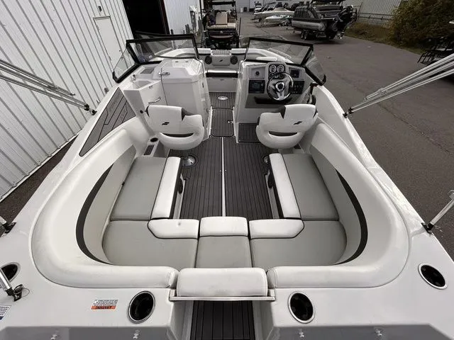 Slide: The Image of Starcraft SVX 230 OB 2024 - 8