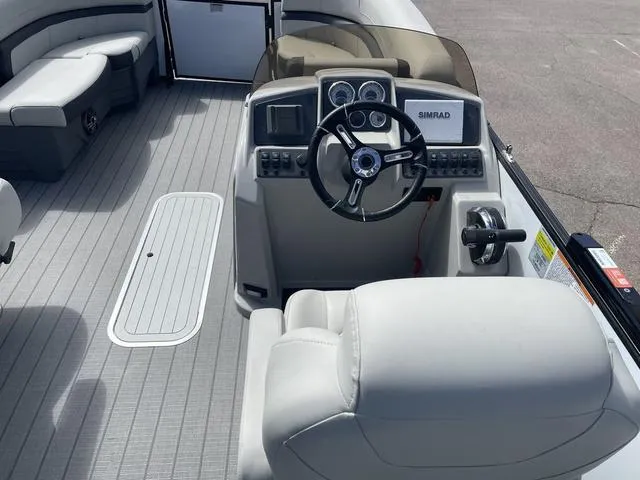 Slide: The Image of Starcraft EXS 1 2024 - 11