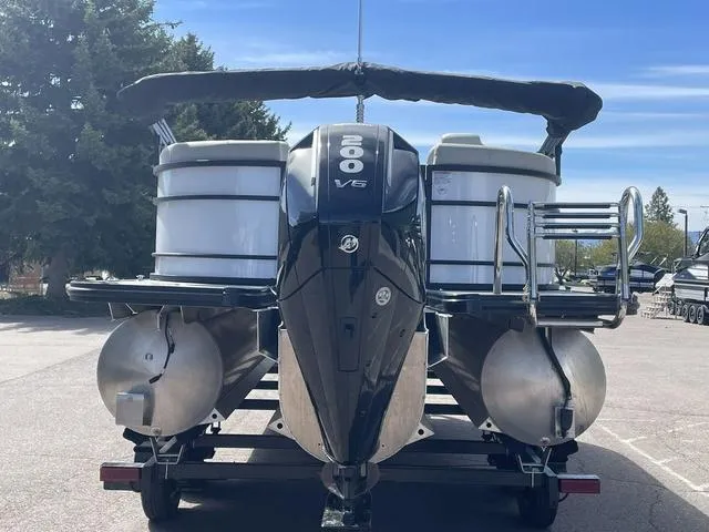 Slide: The Image of Starcraft EXS 1 2024 - 4