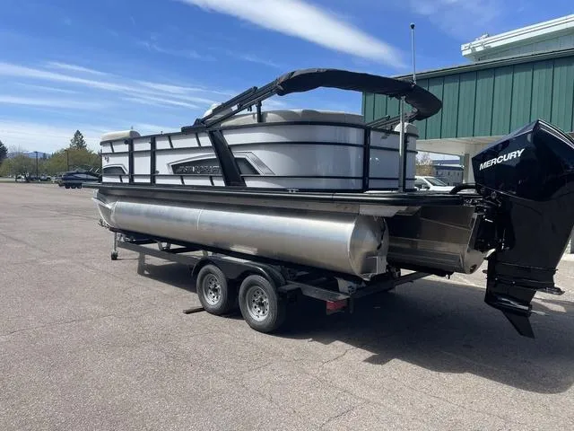 Slide: The Image of Starcraft EXS 1 2024 - 5