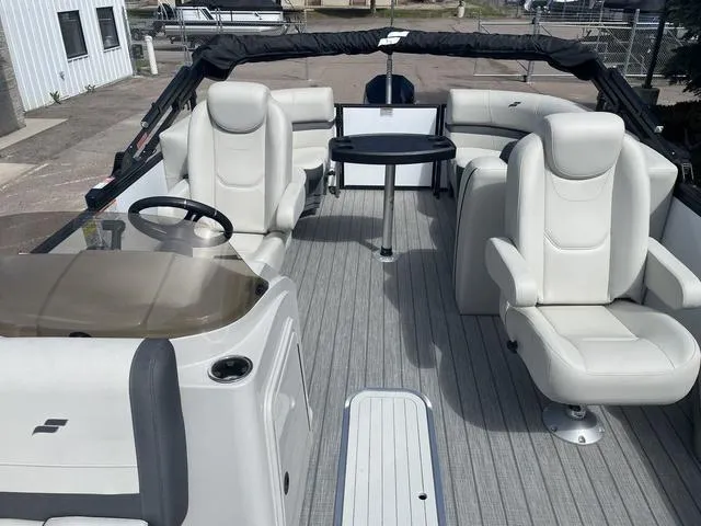 Slide: The Image of Starcraft EXS 1 2024 - 9