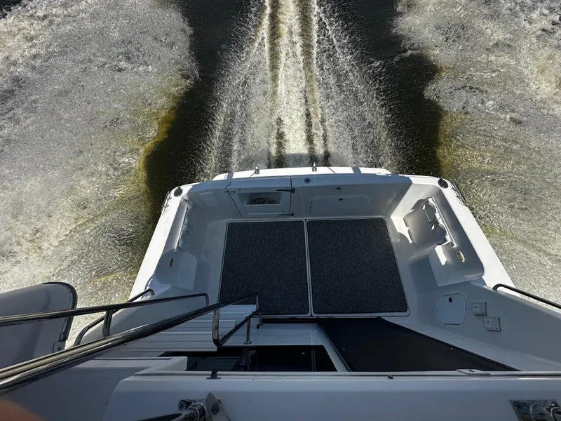 Slide: The Image of Bayliner 3258 Ciera Command Bridge DX 2000 - 51