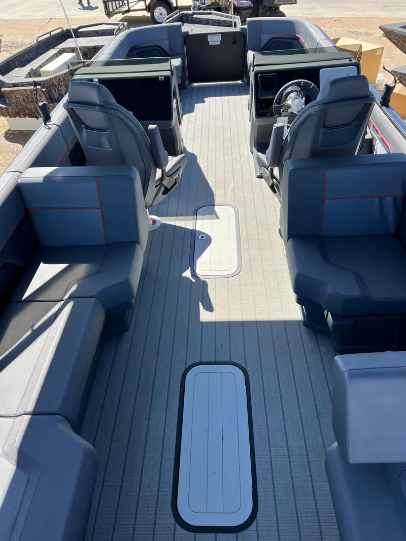 Slide: The Image of 2024 Manitou EXPLORE 24 MAX NAVIGATOR VTOON interior with spacious seating and modern design. - 4