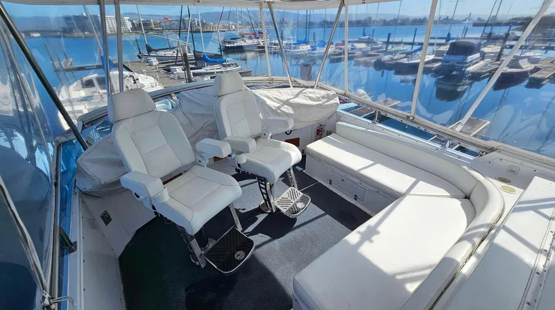 Slide: The Image of Californian Cockpit Motor Yacht 1987 - 14