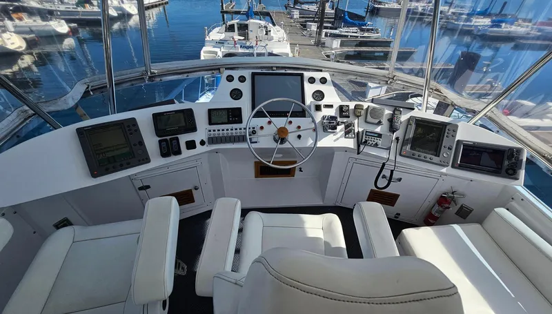 Slide: The Image of Californian Cockpit Motor Yacht 1987 - 16