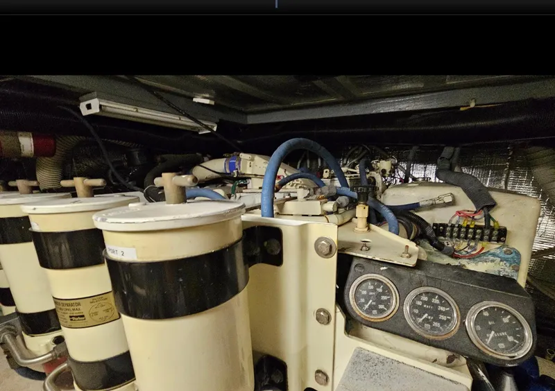 Slide: The Image of Californian Cockpit Motor Yacht 1987 - 62