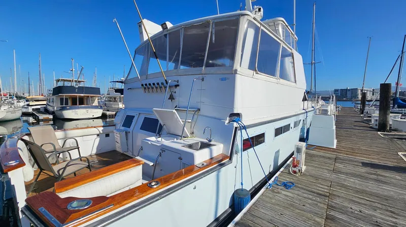 Slide: The Image of Californian Cockpit Motor Yacht 1987 - 80