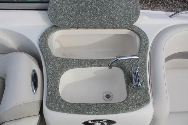 Slide: The Image of Chaparral 256 SSi 2006 - 11