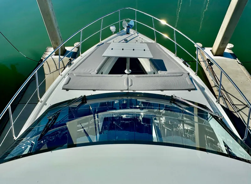 Slide: The Image of Galeon 500 Fly 2025 - 61