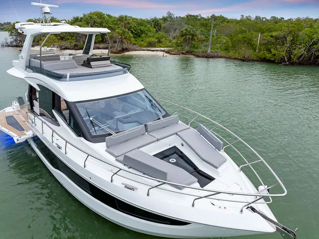 Slide: The Image of Galeon 500 Fly 2025 - 83