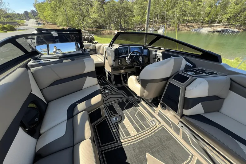 Slide: The Image of Interior of 2023 Centurion Ri265 with luxurious features. - 14