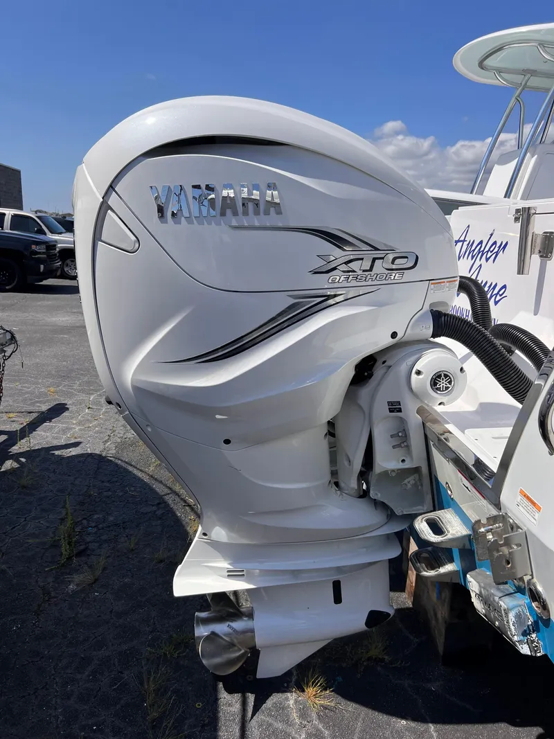 Slide: The Image of Southport 33 TE - 16