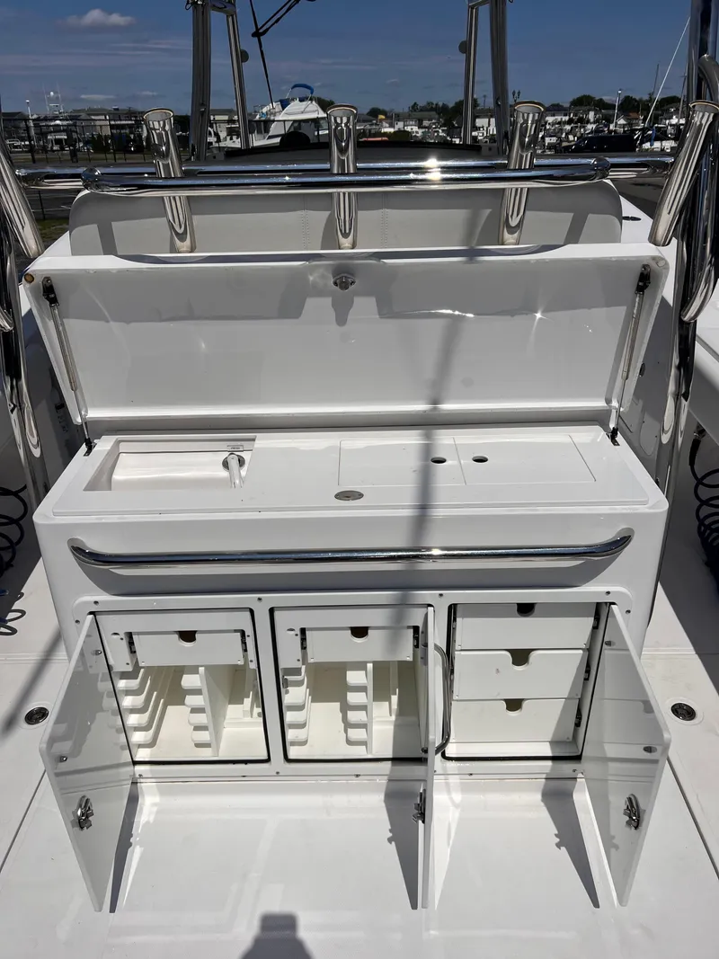 Slide: The Image of Southport 33 TE - 6