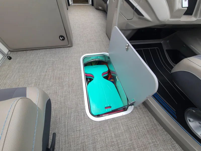 Slide: The Image of Barletta CORSA 25UC 2022 - 54