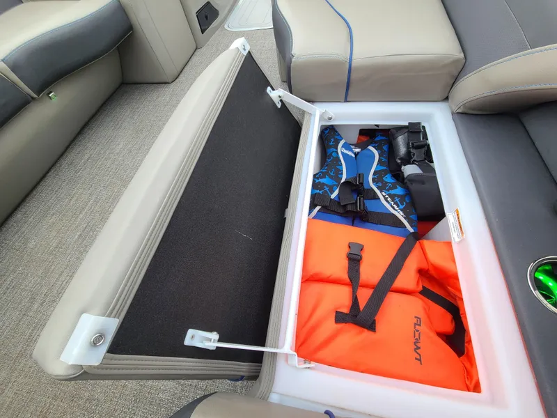 Slide: The Image of Barletta CORSA 25UC 2022 - 61