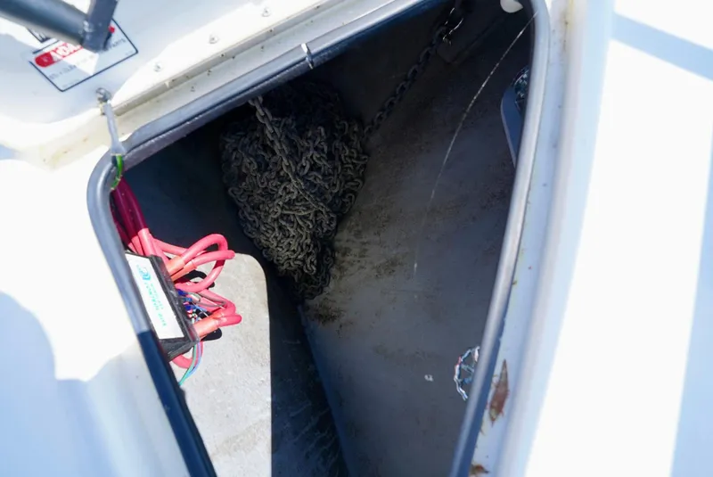 Slide: The Image of Sea Ray 480 Sedan Bridge 2002 - 50