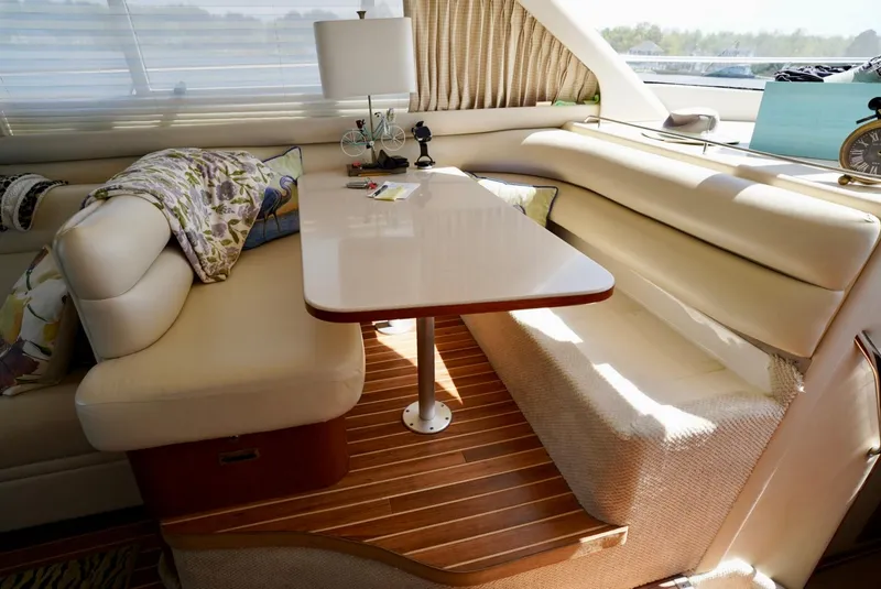 Slide: The Image of Sea Ray 480 Sedan Bridge 2002 - 70