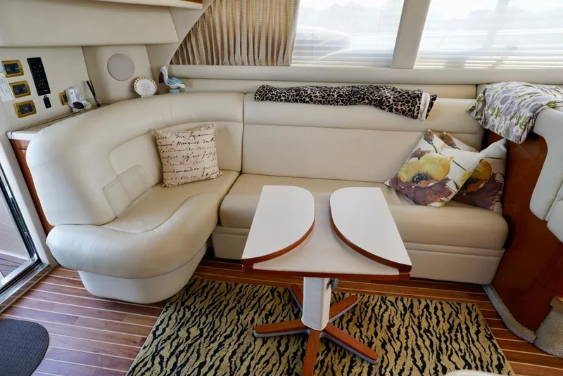 Slide: The Image of Sea Ray 480 Sedan Bridge 2002 - 71