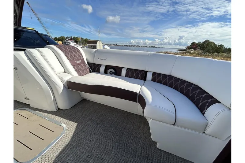 Slide: The Image of Luxurious seating on the 2021 Bennington QX 25 Swingback pontoon boat. - 8