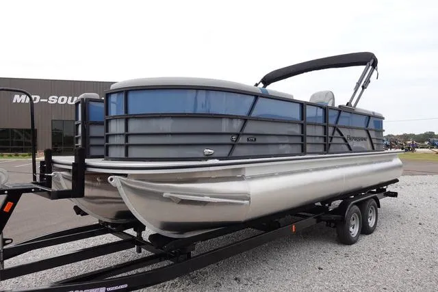 Slide: The Image of Berkshire 24RFX CTS 2.75 2024 - 3