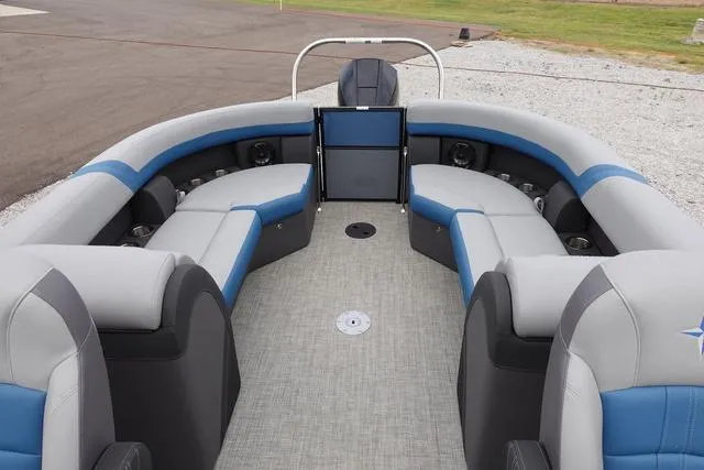 Slide: The Image of Berkshire 24RFX CTS 2.75 2024 - 7