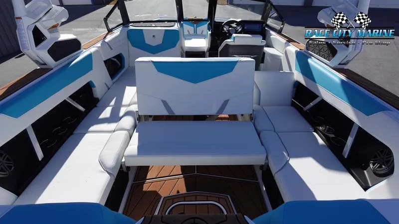 Slide: The Image of Nautique Super Air Nautique GS22 - 16