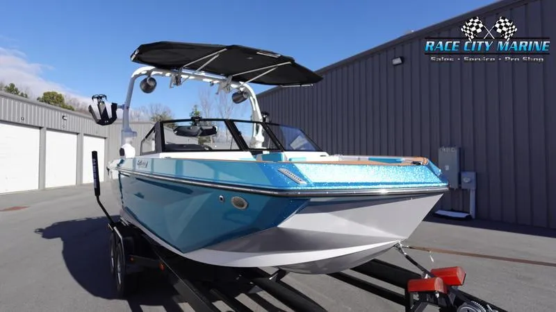 Slide: The Image of Nautique Super Air Nautique GS22 - 2