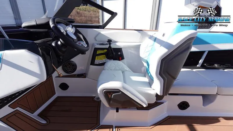 Slide: The Image of Nautique Super Air Nautique GS22 - 21