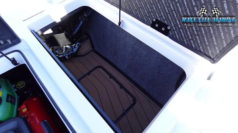 Slide: The Image of Nautique Super Air Nautique GS22 - 28