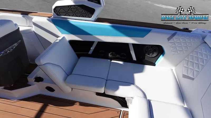 Slide: The Image of Nautique Super Air Nautique GS22 - 35