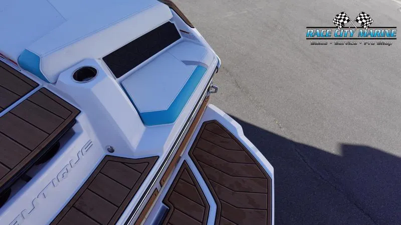 Slide: The Image of Nautique Super Air Nautique GS22 - 38