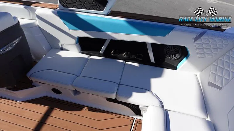 Slide: The Image of Nautique Super Air Nautique GS22 - 6