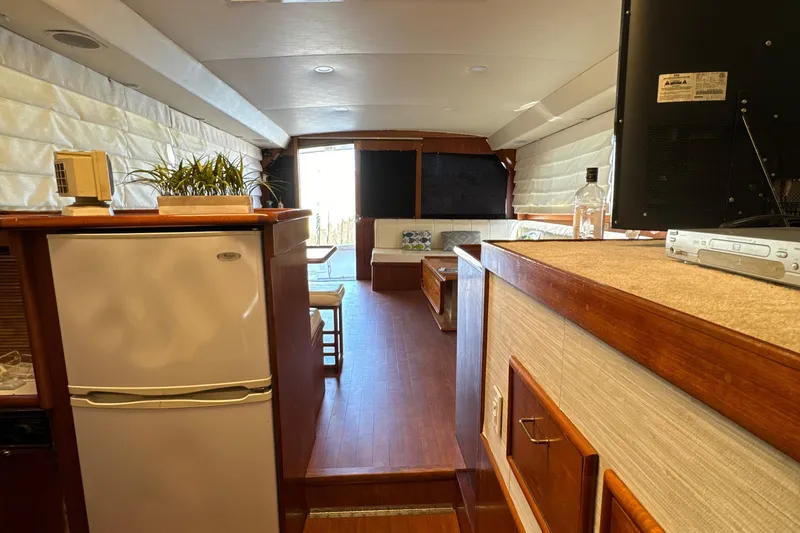 Slide: The Image of Ocean Yacht 55 Sportfish 1989 REV Yacht Sales Inc. - 22