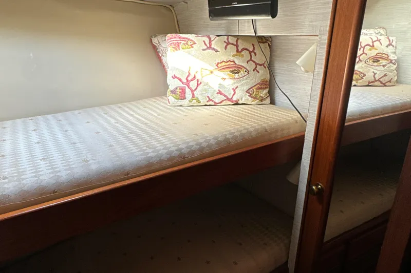 Slide: The Image of Ocean Yacht 55 Sportfish 1989 REV Yacht Sales Inc. - 30