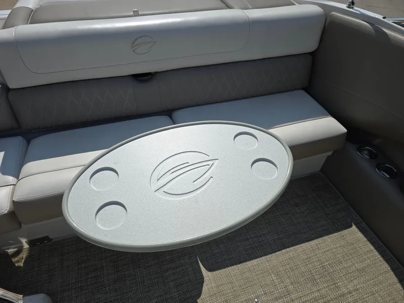 Slide: The Image of Crownline Boats 225SS 2017 - 25