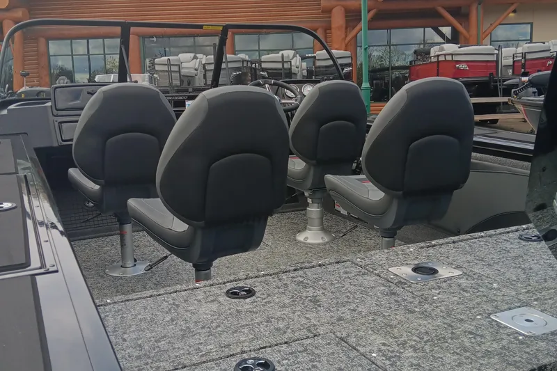 Slide: The Image of 2024 Tracker Targa V-19 WT boat interior with four seats. - 4