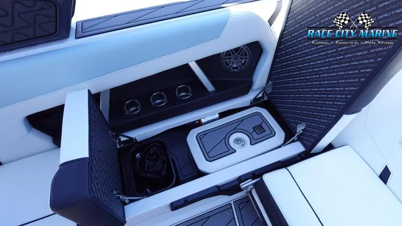 Slide: The Image of Nautique Super Air Nautique GS22 - 23