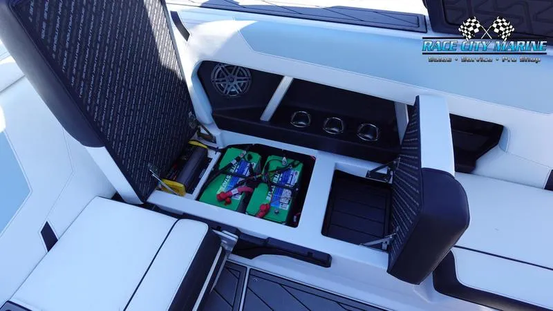 Slide: The Image of Nautique Super Air Nautique GS22 - 24