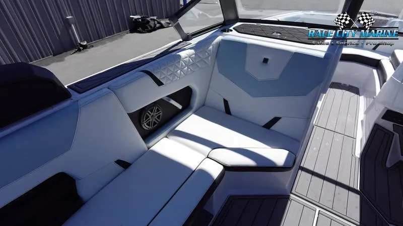 Slide: The Image of Nautique Super Air Nautique GS22 - 27