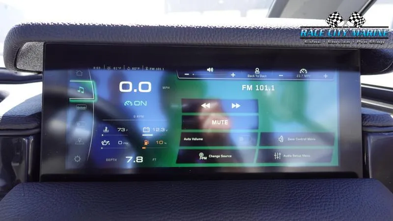 Slide: The Image of Nautique Super Air Nautique GS22 - 35